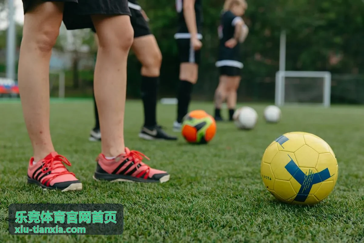 世界杯足球比赛直回放：精彩瞬间不容错过